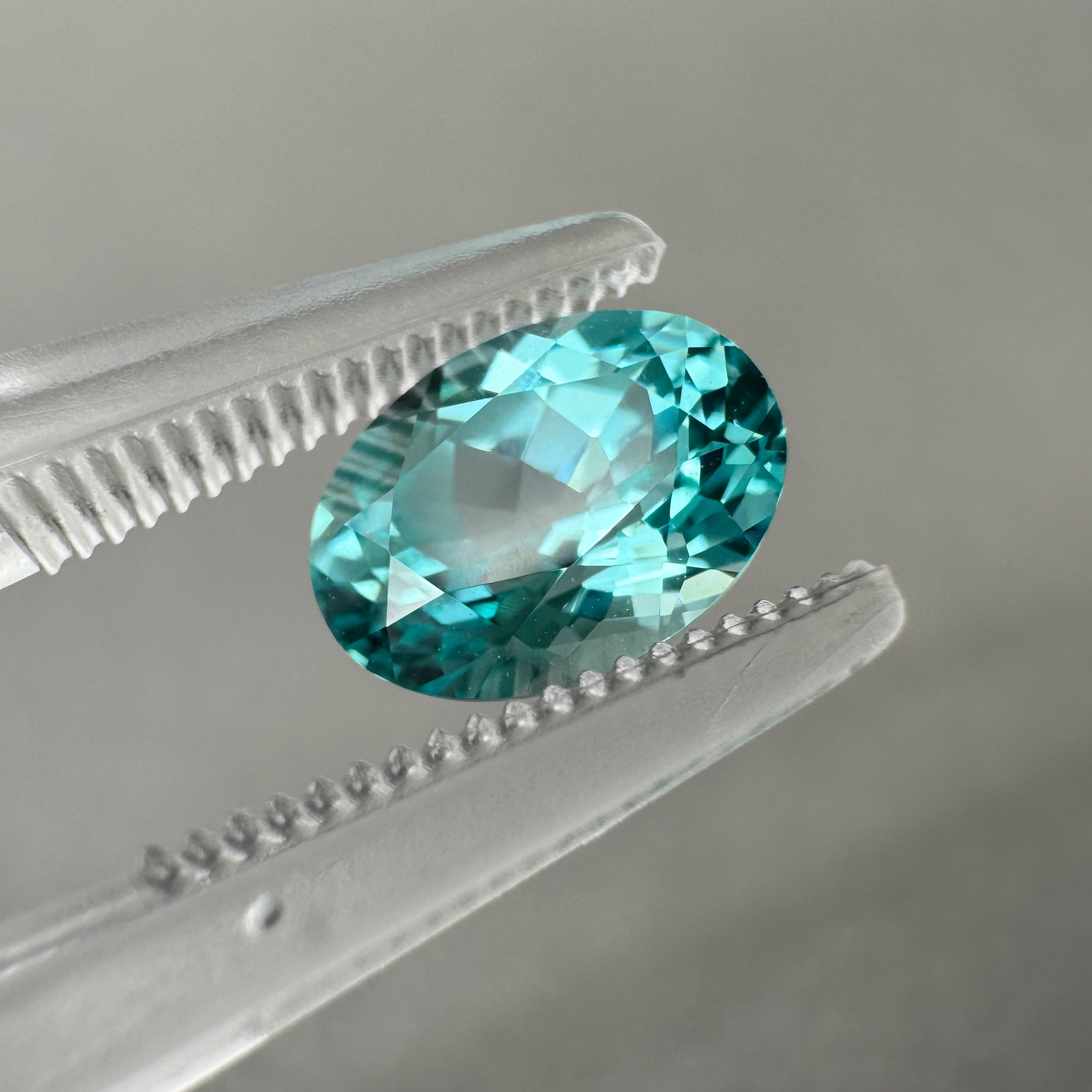 ラボグロウン YAG 精切素材|カラー・カット受注相談可